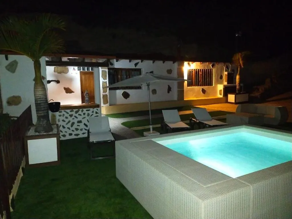 Campsite Arico Cave Experience Anaterve